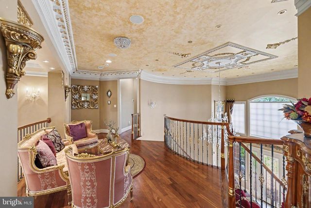 22727 AIRMONT HUNT DR, Ashburn, VA 20148