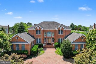 22727 AIRMONT HUNT DR, Ashburn, VA 20148
