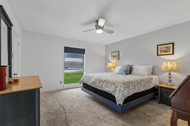 713 Kathryn Drive, Lewisville, TX 75067