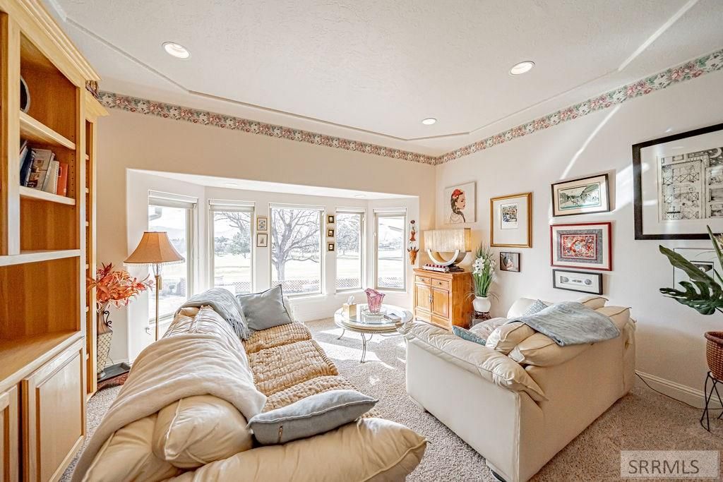 Image 12 of property listing at 495 Fairway Drive, Pocatello, ID 83201