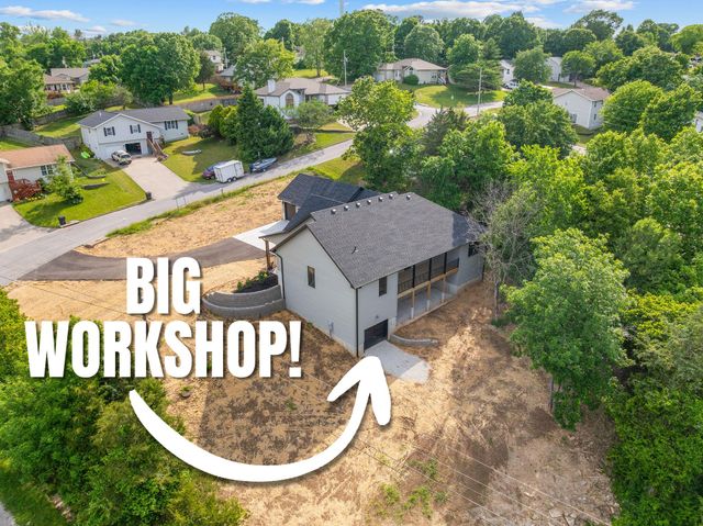 654 Walkington Lane, Branson, MO 65616