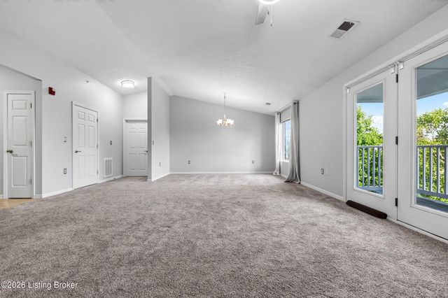 2604 Aristocrat Pl 303, Louisville, KY 40299