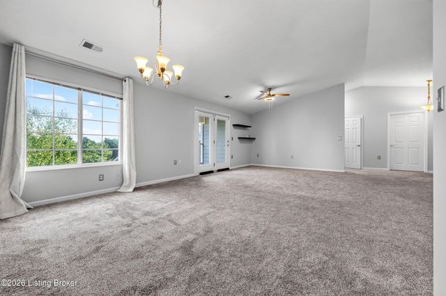 2604 Aristocrat Pl 303, Louisville, KY 40299