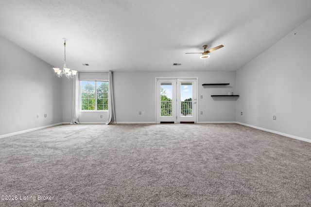 2604 Aristocrat Pl 303, Louisville, KY 40299