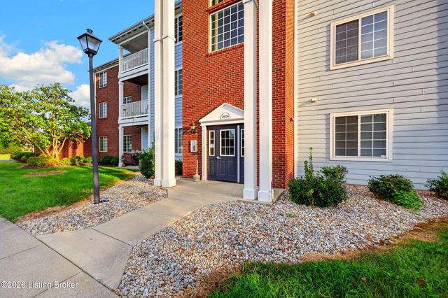 2604 Aristocrat Pl 303, Louisville, KY 40299