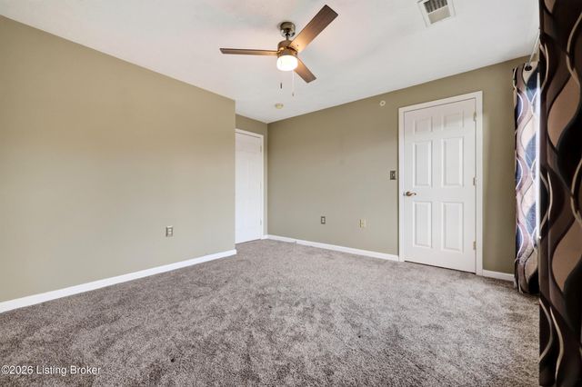 2604 Aristocrat Pl 303, Louisville, KY 40299