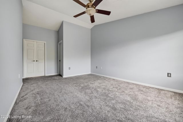2604 Aristocrat Pl 303, Louisville, KY 40299