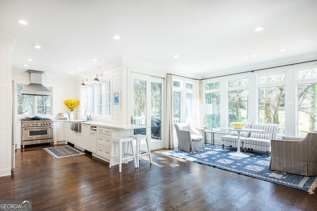 3211 Circle Oaks Drive SE, Atlanta, GA 30339