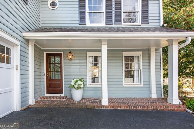 3211 Circle Oaks Drive SE, Atlanta, GA 30339