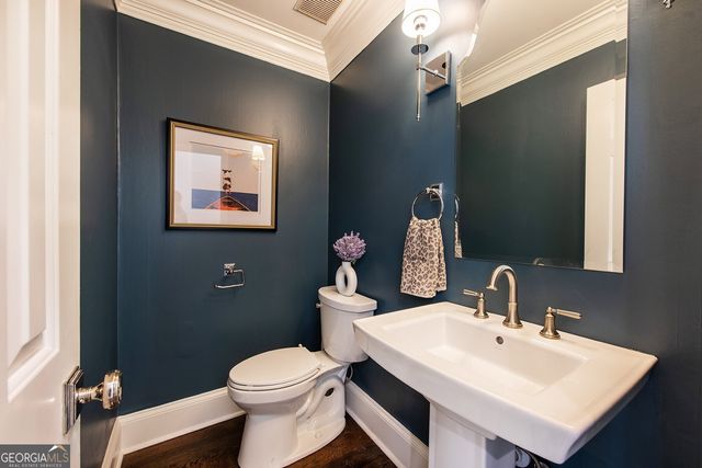 3211 Circle Oaks Drive SE, Atlanta, GA 30339