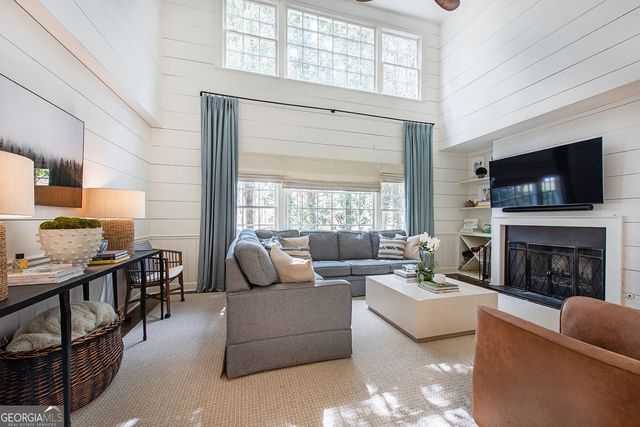 3211 Circle Oaks Drive SE, Atlanta, GA 30339