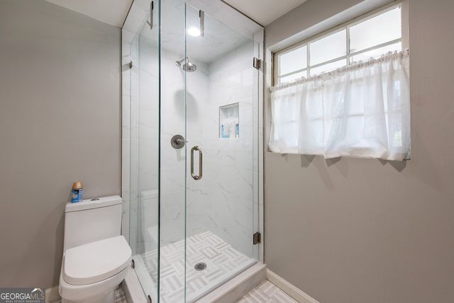 3211 Circle Oaks Drive SE, Atlanta, GA 30339