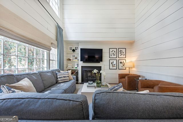 3211 Circle Oaks Drive SE, Atlanta, GA 30339