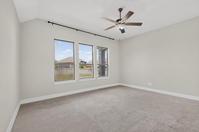 305 Palatino BND, Liberty Hill, TX 78642