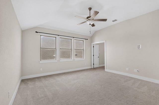 305 Palatino BND, Liberty Hill, TX 78642