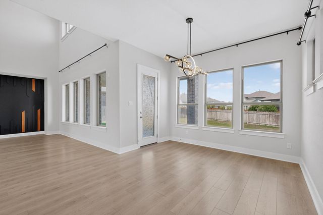 305 Palatino BND, Liberty Hill, TX 78642