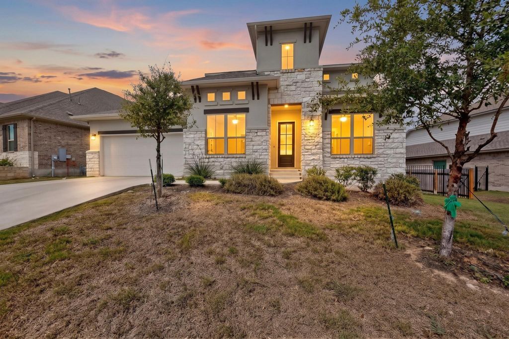 305 Palatino BND, Liberty Hill, TX 78642