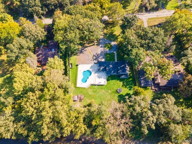 15879 Millar Road, Clinton Township, MI 48036