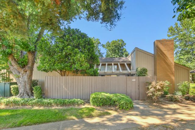 1455 University Ave, Sacramento, CA 95825