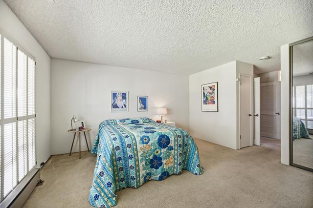 1455 University Ave, Sacramento, CA 95825
