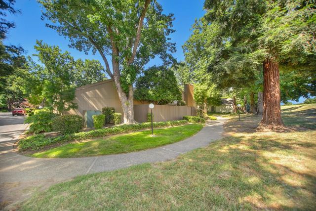 1455 University Ave, Sacramento, CA 95825
