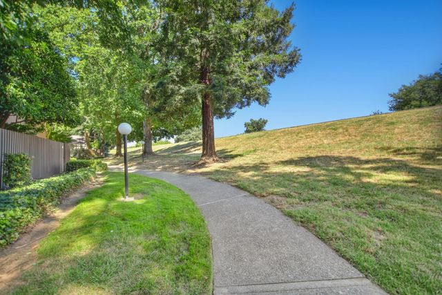 1455 University Ave, Sacramento, CA 95825