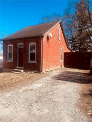 508 Bornman Street, Belleview, IL 62220