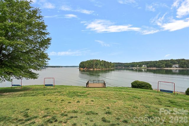 12109 Baywoods Drive, Tega Cay, SC 29708