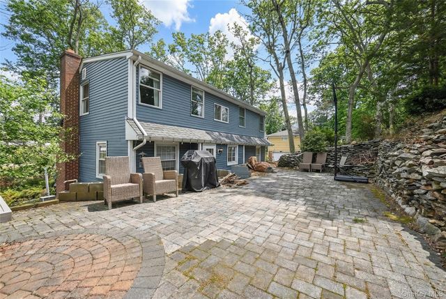 67 Kissam Lane, Glen Head, NY 11545