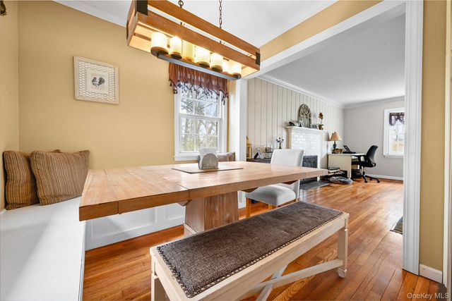 67 Kissam Lane, Glen Head, NY 11545