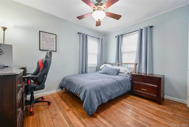 67 Kissam Lane, Glen Head, NY 11545