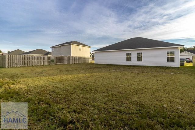 260 Rutledge Drive, Hinesville, GA 31313