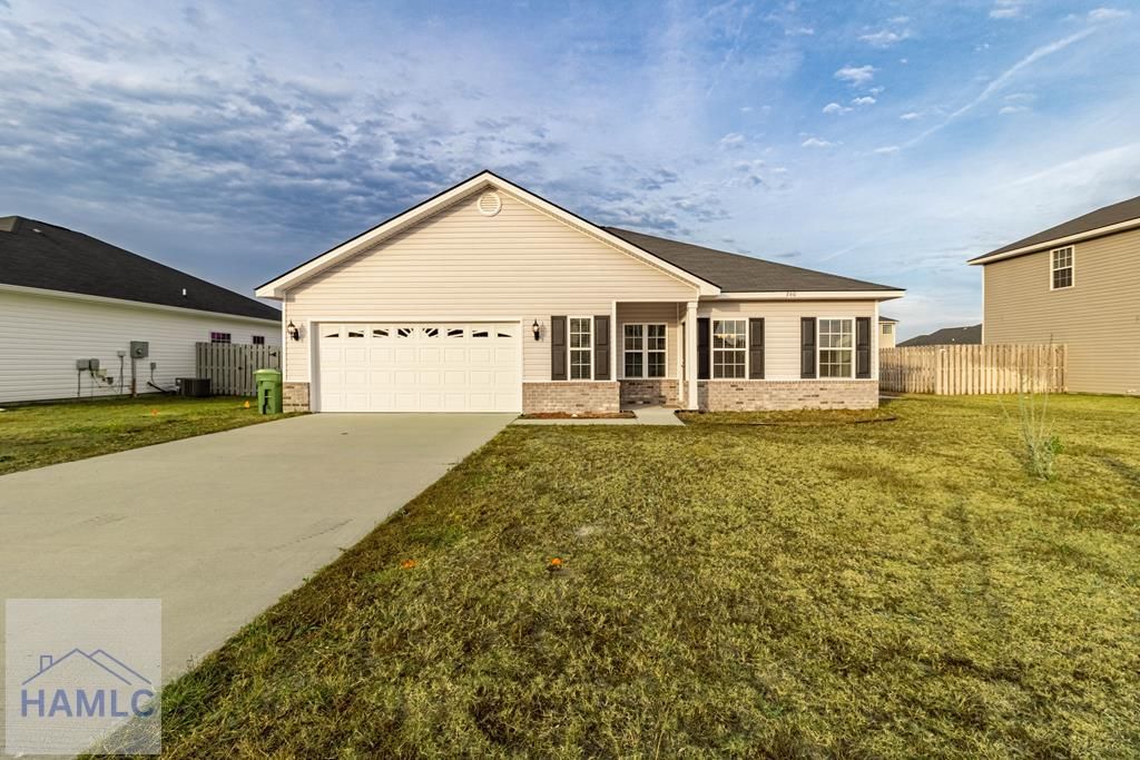 260 Rutledge Drive, Hinesville, GA 31313