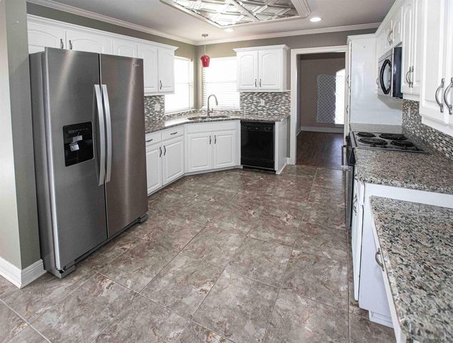 11137 Gold Cup Ave, Baton Rouge, LA 70816