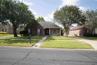 11137 Gold Cup Ave, Baton Rouge, LA 70816