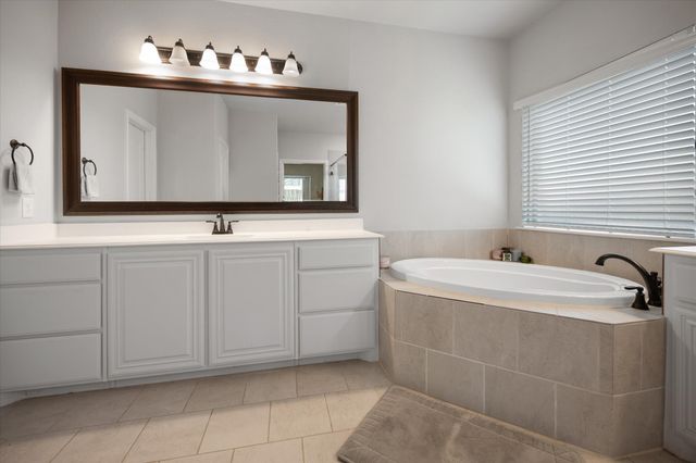 2105 Flora Lane, Desoto, TX 75115