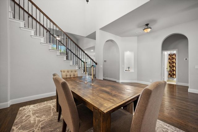 2105 Flora Lane, Desoto, TX 75115