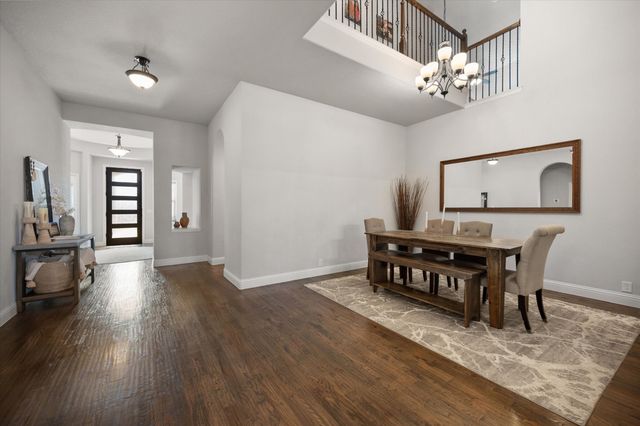 2105 Flora Lane, Desoto, TX 75115