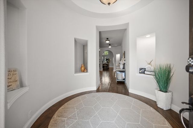 2105 Flora Lane, Desoto, TX 75115
