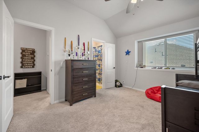 2105 Flora Lane, Desoto, TX 75115