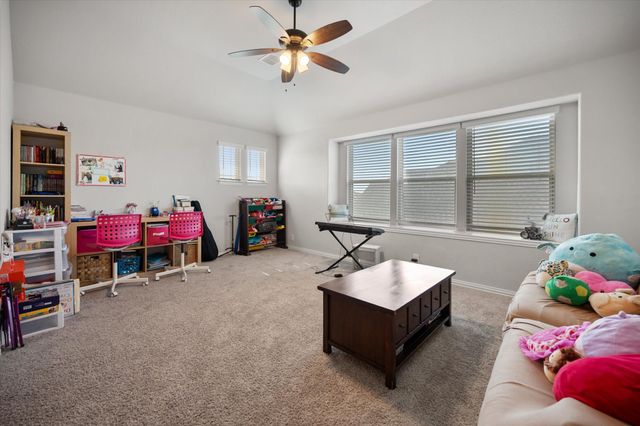 2105 Flora Lane, Desoto, TX 75115