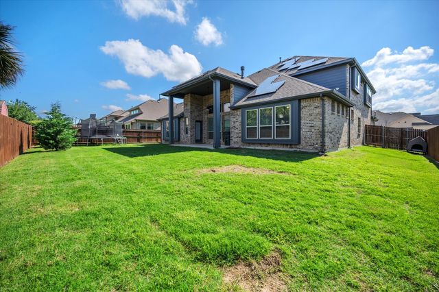 2105 Flora Lane, Desoto, TX 75115