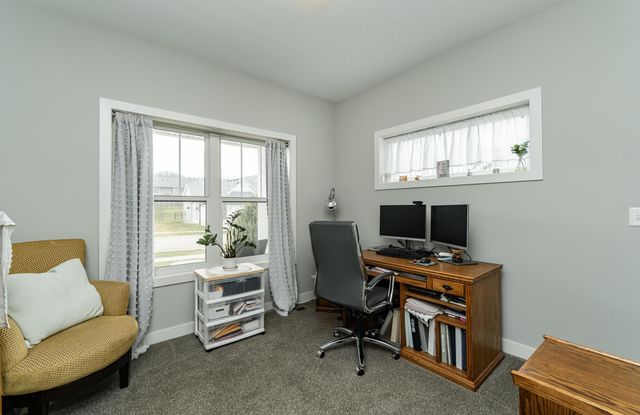 2745 Tee Time Road SE, Rochester, MN 55904