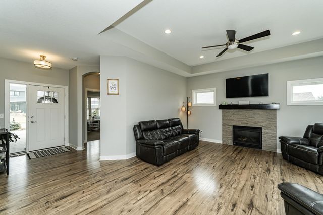 2745 Tee Time Road SE, Rochester, MN 55904