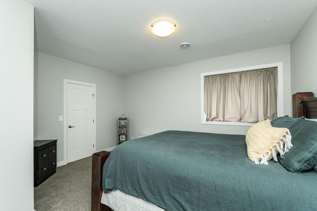 2745 Tee Time Road SE, Rochester, MN 55904