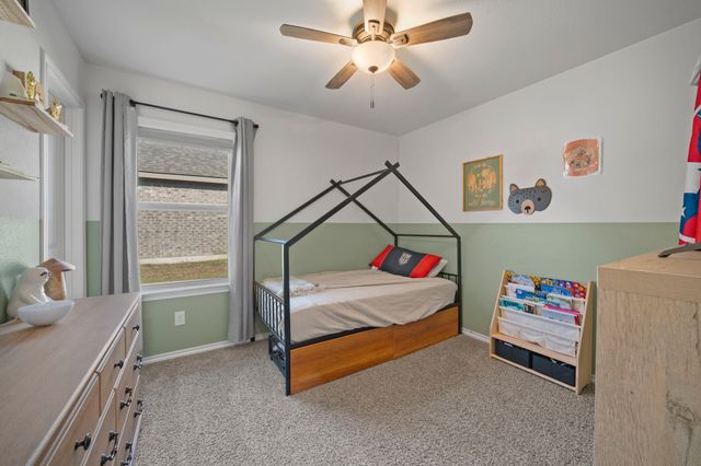 216 Churchill Court, Waxahachie, TX 75165