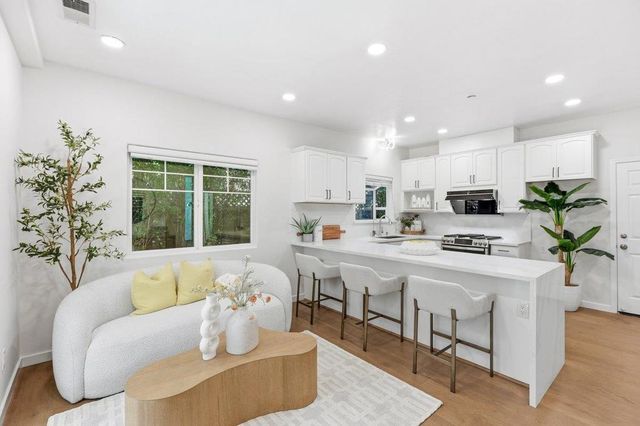 428 Crescent Avenue, Sunnyvale, CA 94087