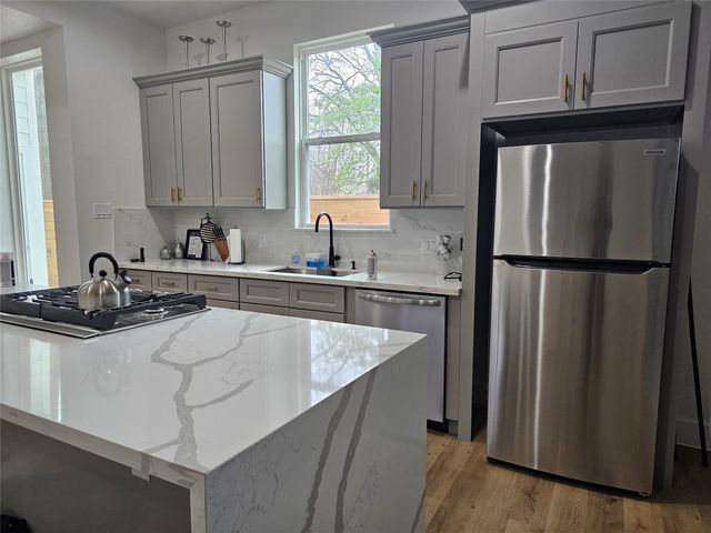 4217 Hare Street A, Houston, TX 77020