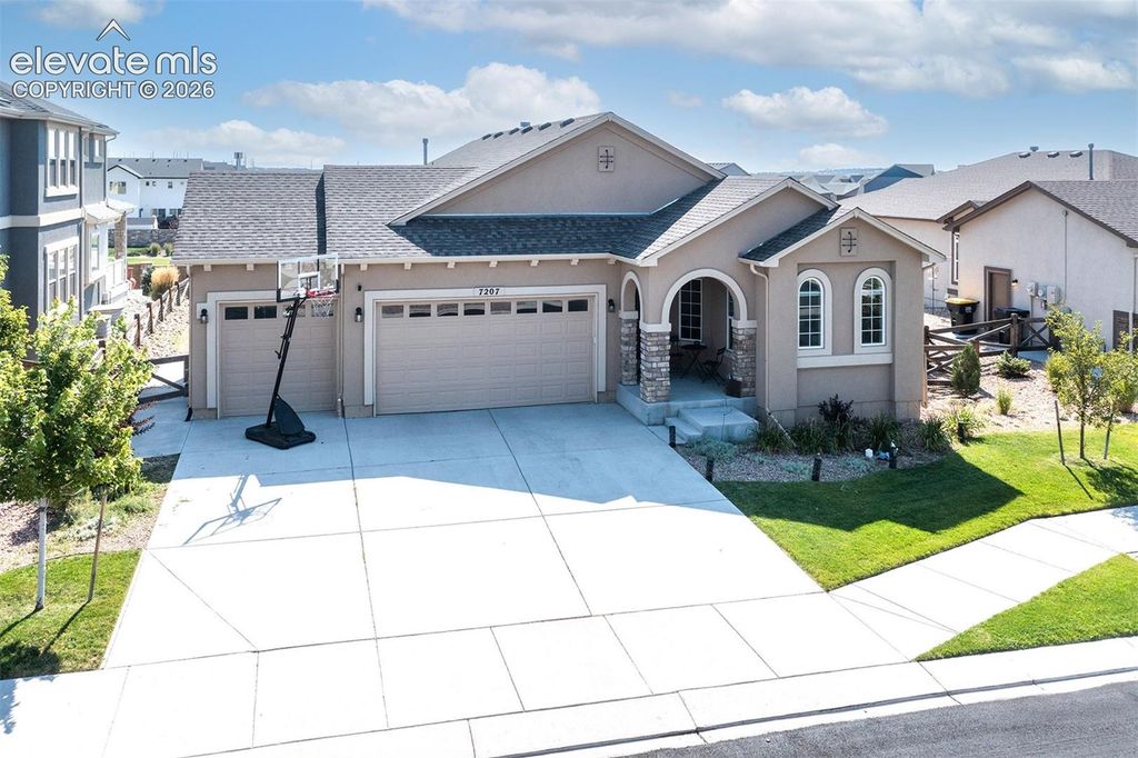 7207 Winterstone Court, Colorado Springs, CO 80927 — photo 2