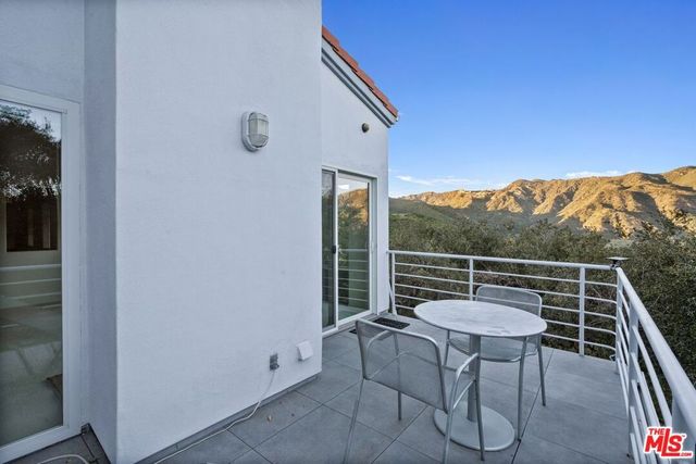 26207 Ingleside Way, Malibu, CA 90265